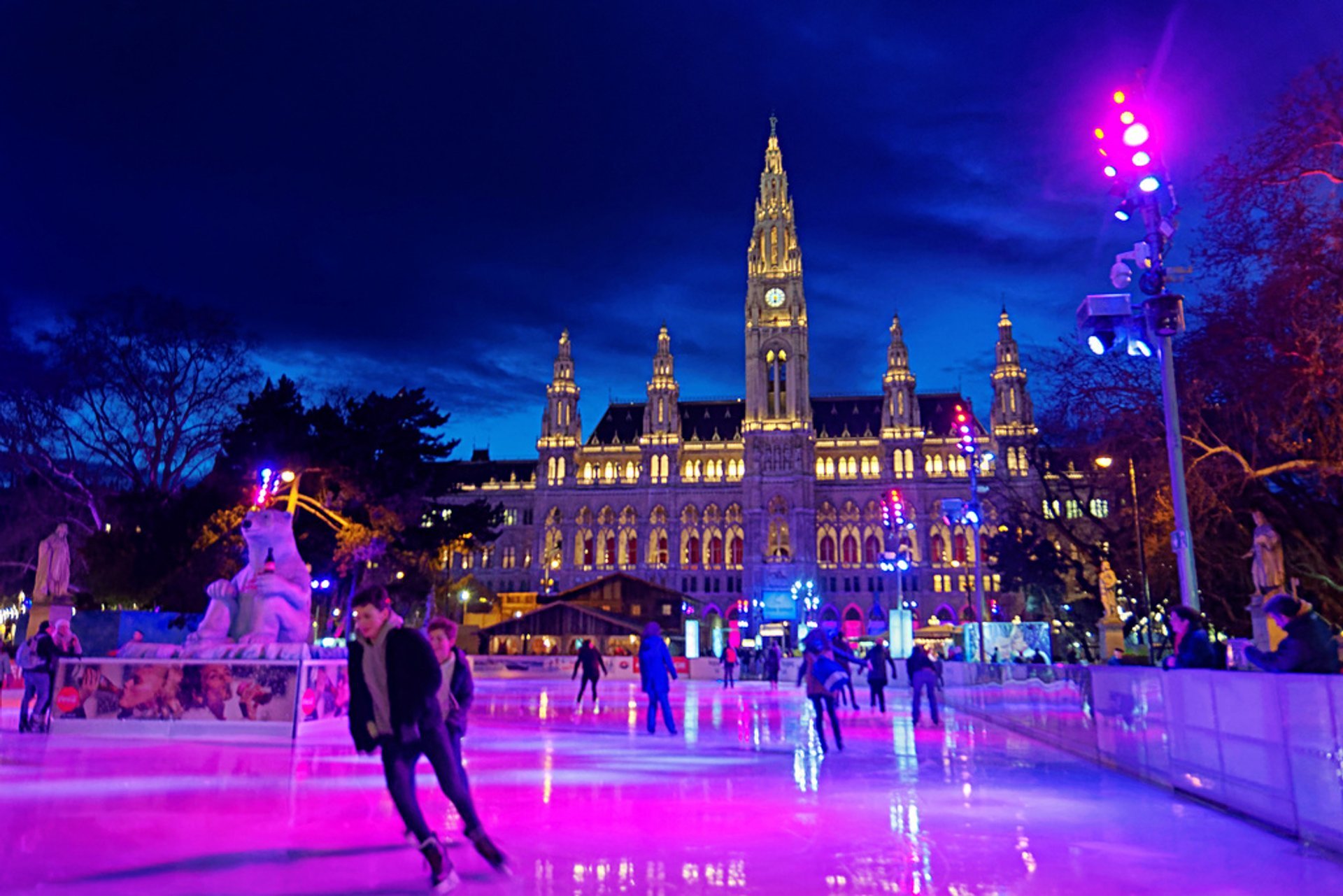 city-hall-ice-rink-best-events-places-things-to-do-near-me-eventland