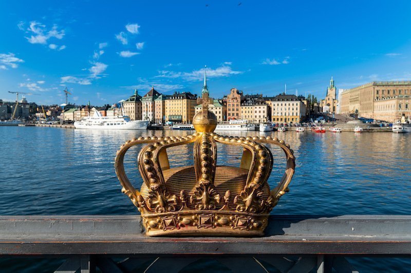 Crown on Skeppsholmen bridge